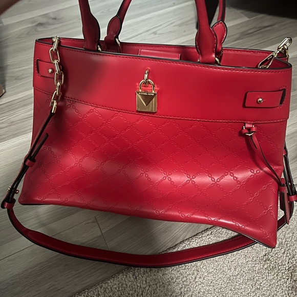 Michael Kors red purse - Picture 2 of 4